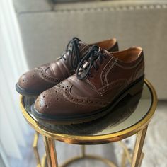 Vintage Wingtip Brown Leather Dr. Martens Men’s Size 8 Made In England Dr Martens Men, Dr Martens Vintage, Shoes Dr Martens, Dr Martens Shoes, Martens Shoes, Mens Oxfords, Dr. Martens, Vintage Leather, Circus