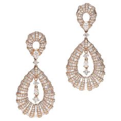 Earrings in 18kt pink gold set with 398 baguette, pear-shaped cut diamonds 3.62 cts and 2.33 cts of diamond. Length: 4.50 centimeters (1.77 inches). Maximum Width : 2.00 centimeters (0.79 inches). Total weight: 19.66 grams. Gold Diamond Earrings, Body Jewellery, Gold Set, Pink Gold, Pear Shaped, Baguette, Pink And Gold, Diamond Jewelry, Gold Diamond