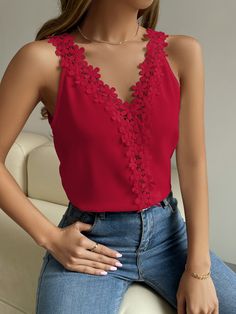 Red Sleeveless Feminine Blouse, Red Sleeveless Holiday Tops, Red V-neck Top For Holiday, Spring Holiday Blouse, Lace Cami Top, Business Formal Dress, Red Boho, Formal Dresses Gowns