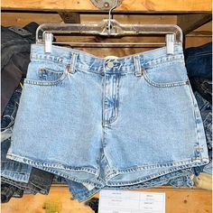 Never Worn Vintage Y2k Gap Light Wash Blue Denim Shorts X535 Still Have Plastic Bag That It Came In Size 4 Measurements: Waist: 28 In Inseam: 3in Leg Opening: 11in Y2k High Waist Denim Shorts, Y2k High Rise Shorts With Pockets, Y2k High-rise Shorts With Pockets, Y2k Light Wash Bottoms With Pockets, Y2k High Rise Denim Bottoms, Y2k Cutoff Bottoms In Medium Wash, Gap Denim Blue Cotton Bottoms, Y2k Cutoff Medium Wash Bottoms, Medium Wash Cutoff Bottoms Y2k Style