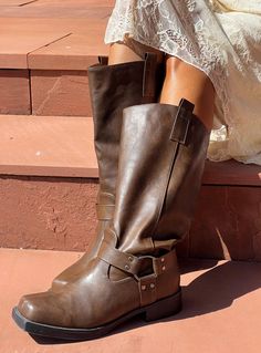 Wrecked Western Boots Brown Festival Shoes, Equestrian Boots, Faux Leather Boots, Stylish Boots, Hozier, Vintage Boots, Boot Brands, Casual Sport Shoes, Boots Brown