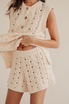 Jenna Shorts Fall Sunglasses, Pajamas Aesthetic, High Waist Fashion, Sabo Skirt, Bride Style, Knit Shorts, Skirt Top, Playsuit Jumpsuit, Short Tops