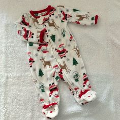 Christmas Pajamas Washed But Never Worn Smoke Free Home Boys Footed Pajamas, Baby Christmas Pajamas, Pajamas Aesthetic, Pink Polka Dot Dress, Grey Trench Coat, Baby Sleepers, Baby Christmas Outfit, Footie Pajama, Baby Pajamas