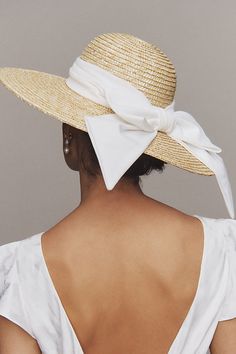 The Wyeth Bow Straw Hat combines summer chic with timeless appeal, boasting a stylish bow detail that enhances its classic straw design, making it an ideal accessory for both sun-soaked days and casual outings alike. | Bow Straw Hat by Wyeth in White, Women's at Anthropologie Straw Hat With Ribbon, Straw Design, Hat Aesthetic, Straw Sun Hat, Straw Hats, Summer Chic, White Hat, Outfits With Hats, Derby Hats