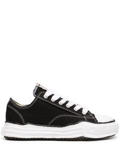 Maison MIHARA YASUHIRO Black Peterson Original Sole Sneakers - Farfetch Black White Canvas, Maison Mihara Yasuhiro, Maison Mihara, Basket Noir, Shoes Ideas, Sole Sneakers, Black And White Canvas, Swag Shoes, Chunky Sneakers