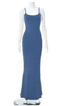 Elevate your evening wear with this elegant bodycon maxi dress. Its figure-hugging silhouette and refined design create a stunning, sophisticated look that's perfect for any special occasion. Details: Elasticity: Slight Stretch Fabric Type: POLYESTER Fit Type: slim fit Silhouette: Sheath Neckline: Strapless Material: POLYESTER Size (IN) Bust Size Skirt Length Waist Size Hip Size XXS 27.17-34.65 47.24 23.23-26.77 31.10-37.01 XS 25.59-33.07 52.76 21.65-25.20 29.53-35.43 S 27.17-34.65 53.15 23.23-2 Fitted Solid Maxi Length Bodycon Dress, Fitted Sheath Maxi Dress, Fitted Sheath Maxi Dress For Dinner, Fitted Floor-length Maxi Dress For Dinner, Stretch Maxi Evening Dress For Dinner, Solid Color Evening Maxi Gown, Stretch Sheath Maxi Evening Dress, Stretch Sheath Maxi Dress For Evening, Solid Full-length Maxi Dress For Party