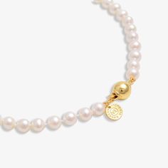 Our Organic Pearls collection is made of the highest quality Freshwater Pearls. Hand-picked to create each piece, this pearl necklace is endlessly versatile and timeless. Small dainty pearls are strung with classic medium-sized pearls to create a modern asymmetrical design. Layer with your favorite VE gold chain to make this piece pop! MATERIALS Certified AAA grade Freshwater Pearls 18K Gold Vermeil 925 Solid Silver 18K Gold Plated Lobster claw clasp 100% Handmade with care 100% Nickel Free Come Victoria Emerson, Boho Cuff, Gold Plated Bangles, Stone Wrapping, Pearl Collection, Layered Bracelets, Statement Bracelet, Asymmetrical Design, Leather Wrap Bracelet