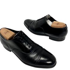 "Add me to your Favorites Seller's List Features: * Style: Brogue oxford * Closure: Lace Up * Dress Shoe * all season * Solid * Made in Unknown * N/A Size: Mens 10 D Measurements Length \" from heel to toe( measured against the wall) 12 in / 30 cm width at widest point 4 in / 10 cm Heel 1 in / 3 cm Condition: Pre-Owned Good Excellent Condition! These soles rate a 9 on a scale 1-10.These shoes have been thoroughly cleaned. They have some light scuffs.  Please measure your own shoes and compare it to the measurements of the item you are interested in. The white spots on toes are reflection of background lighting." Fitted Round Toe Oxfords For Derby, Fitted Round Toe Oxford For Derby, Spring Wingtip Fitted Oxfords, Fitted Oxford Shoes With Leather Sole For Derby, Fitted Semi-formal Oxfords With Cap Toe, Classic Cap Toe Oxfords For Spring, Fitted Goodyear Welted Oxford Shoes For Derby, Fitted Cap Toe Oxfords For Office, Spring Fitted Oxfords With Brogue Detailing