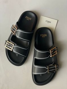 Women Sandals Outfit, Fendi Sandals, Boots Outfit Men, Shoe Makeover, Outfit 2023, Pretty Sandals, Pretty Shoes Sneakers, Expensive Shoes, Sandals Outfit