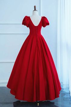 Red Dresses With Fitted Bodice For Dressmaking, Satin Long Prom Dress, Beautiful Prom Dresses, A Line Shorts, فستان سهرة, Custom Size Dresses, Dress A Line, Vestidos Prom, Evening Party Dress