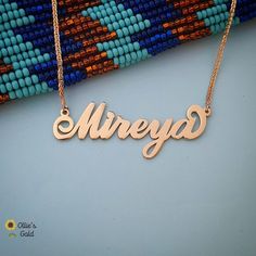 🌻 14K Classic Script Carrie Style Name Necklace - Order Any Name 🌻 Mireya photo shows a spiga chain 🌻 10.5- 11 mm Tall Capital 🌻 Curl on last letter available on a-e-g-m-n-y 🌻You can choose your nameplate thickness, chain length and chain type at checkout - price varies 🌻Please consider upgrading nameplate thickness- max number of five letters for .4mm and a maximum of nine letters for .8mm 🌻 Production Time is 7-14 working days 🌻 Please upgrade your shipping if you would like to expedit Elegant Personalized Curb Chain Jewelry, Elegant Jewelry With Curb Chain For Personalized Gift, Elegant Curb Chain Jewelry For Personalized Gift, Elegant Personalized Curb Chain Necklace, Elegant Necklace With Curb Chain For Personalized Gift, Elegant Curb Chain Necklace For Personalized Gift, Elegant Nameplate Box Chain Jewelry, 14k Gold Name Necklace With Curb Chain As Gift, Plate Necklace