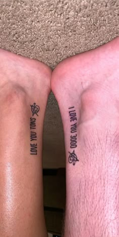 two people with matching tattoos on their legs that say i love you and harry potter