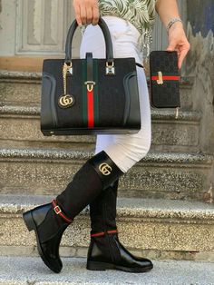 Gucci Winter, Shoe Combo, Gucci Handbags Outlet, Fendi Boots, Hippie Sandals, Gucci Boots, Gucci Handbag, Matching Shoes, Shoes Outfit Fashion