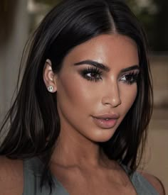 Kim Makeup, Estilo Kim Kardashian, Kardashian Makeup, Kim Kardashian Makeup, Kim Kardashian Hair, Kardashian Hair, Smink Inspiration, Foto Poses, Gorgeous Makeup