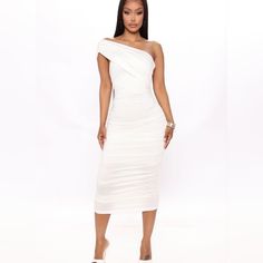 Fashion Nova Emmalyn Ruched Midi Dress In A Size Large. Brand New With Tag. Excellent Condition. ** Runs Small In My Opinion. Fits Like A Medium. Best In 8-10 Body Size/Frame. White Ruched Midi Dress For Date Night, White Ruched Midi Dress For Night Out, Fitted White Dress With Folds, Fitted White Dresses With Folds, White Party Dresses With Folds, White One-shoulder Ruched Midi Dress, White Ruched Midi Bodycon Dress, White Ruched Draped Dress, White Draped Ruched Dress