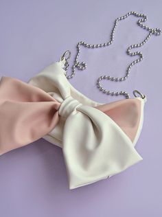 ♥Cream Ribbon Bag♥ Ribbon Bag, Pink Chain, College Bags, Heart Bag, Gift Of Time, Purple Bags, Pink Pearl, Purse Bag, Pink Ribbon