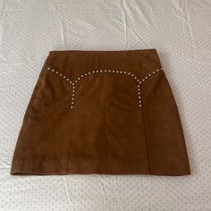 Understated Leather Suede Mini Skirt Size Medium Never Been Worn Adorable Stud Details! Satin Liner Fits Like A Size 6 -Fyi No Stretch With This Material Suede Skirts, Camo Mini Skirt, Studded Skirt, Capsule Closet, Ribbon Skirts, Flared Mini Skirt, Studded Denim, Faux Leather Mini Skirt, Suede Mini Skirt