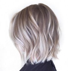 Ash Blonde Bob With Platinum Balayage Beige Grey Hair Color, Highlighted Ash Blonde Hair, Ash Blonde Fine Hair, Ashy Roots Blonde Hair, Short Platinum Blonde Hair With Lowlights, Short Hair Balayage Blonde, Smokey Blonde Hair, Grey Hair Bob, Grayish Blonde Hair