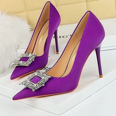 Metal Rhinestone Luxury Banquet High Heels Pointed High Heels, Luxury Heels, Pump Types, Super High Heels, Rhinestone Designs, Party Shoes, Shirt Collar, Collar Dress, Women's Pumps