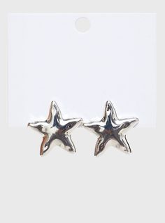 Earrings Silver-toned, star design, stud fastening Princess Polly Lower Impact 99% reclaimed zinc 1% steel For hygiene reasons, this item cannot be returned Brandy Melville Star Earrings, Earrings Silver Simple, Simple Silver Earrings, Stud Earrings Silver, Silver Jewelry Earrings, Stylish Phone Case, Star Design, Floral Dress Black, Star Designs