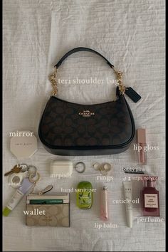 #whatsinmybag #coach #purseessentials #purse #wallet #coachteribag #tomford #aesthetic #makeup #inspofashion Purse Aesthetic, Everyday Bag Essentials, What's In My Purse, Purse Outfit, In My Purse, Travel Bag Essentials, Inside My Bag, Purse Essentials, Girly Car