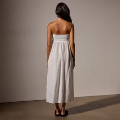 Our Linen Gathered Strapless Dress is made in our classic lightweight linen that is breathable and soft. Style details include center front shirring at bust, empire seam, onseam pockets, clean finish bottom hem. Garment dyed. Casual fit.Additional Information:• 100% Linen • Machine wash cold, tumble dry lowStyled With:• SWTSU8427 - Women's Suede Buckle Slide Tube Dress, Casual Fit, Soft Style, Casual Fits, Jumpsuit Dress, Strapless Dress, White Dress, Angeles, Dye