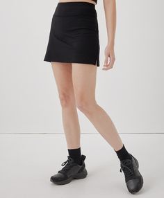 Women’s Clearance On The Go-to Pocket Skort made with Organic Cotton | Pact Airplane Style, Cord Skirt, Sustainable Clothing, Personal Marketing, Skirts With Pockets, New Wardrobe, Fair Trade, Stretch Cotton, The Go