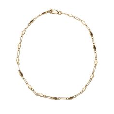 14k Gold filled Coffee Bean Bracelet Our new 14k Gold filled Chain and Link Bracelets are a classic addition to your bracelet collection. If you would like a smaller size than a 6.5", Please make a comment in the notes section at checkout. Wear one on its own for a simple look or stack with our other gold bracelets! Material: 14k Gold Filled Bean Bracelet, Gold Bracelet Simple, Gold Coffee, Simple Look, Gold Bracelets, Gold Bracelet Chain, Coffee Bean, Bracelet Collection, Gold Filled Chain