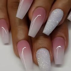 Xl Ombre Press On Nail Kit Pink Sparkly Nails, Nagel Tips, Polish Ideas, Coffin Press On Nails, Fake Nails With Glue, Striped Nails, Metallic Nails, Nail Beauty, Nail Forms