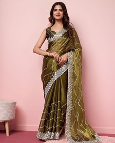 Partywear Sarees, Anarkali Suits Designer, Trendy Saree, Lehenga Choli Wedding, Bollywood Lehenga, Plus Size Gowns, Satin Saree, Designer Kurti, Smart Dress