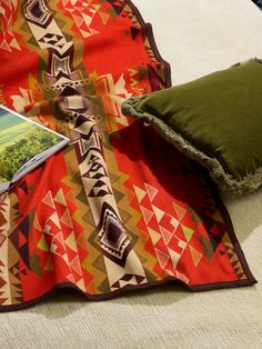 Pendleton's blanket features an intricate motif inspired by the Highland Peak, Sierra Nevada's tallest mountain. It's made from a blend of virgin wool and cotton produced on three-story jacquard looms and reverses for two different patterns in one. Pendleton Stocking, Pendleton Clothing, Pendleton Blanket, Jacquard Loom, Luxury Sneakers, Loungewear Shorts, Fine Jewelry Designers, Classic Sneakers, Espadrille Shoes