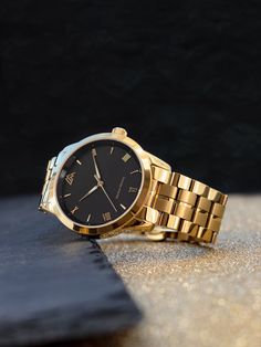 43mm of Swiss prestige on your hand #watches #watch #mensfashion #golden #menswatch #mensclothing Golden Watch Men, Daniel Wellington Watch Women, Brand Watches Women, Black And Gold Watch, Golden Watch, Gentleman Watch, Daniel Wellington Watch, Fancy Watches, Vintage Watches Women