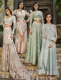 This designer lehenga is featured in mint green color gorgette with hand embroidered zardozi work. Embroidery is in dabka, diamontale and silk threads. This designer lehenga comes alongwith a dupatta with four sided border and small motifs inside. Red Wedding Lehenga, Indian Wedding Sari, Pink Bridal Lehenga, Small Motifs, Bridal Lehenga Online, Wedding Mint Green, Indian Lehenga Choli, Bridal Lehenga Collection, Lehenga Wedding