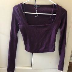 Brand New Without Tag Nwot Zara T-Shirt Tee Shirt Long Sleeve Sweatshirt Pullover Tank Top Purple Size Small S Very Cute On Crop Top! Classic, Minimalist #Unif1 Purple Shirt Aesthetic, Jessica Aesthetic, Dark Purple Shirt, Black Leather Crop Top, Purple Long Sleeve Shirt, Tee Shirt Long