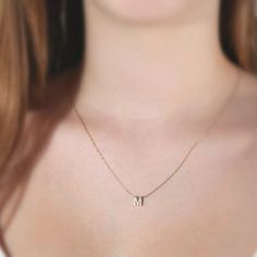 Gold Initial Necklace Gold Initial Necklace, Initial Necklace Gold, Dainty Chain, Necklace Simple, Gold Initial, Letter Beads, Chic Jewelry, Initial Letter, Initial Letters