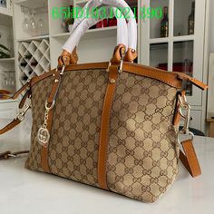 LUB Fashion - GCI Bags - 10891 A+ Excellent Quality copies; Contact us if you've any questions in your mind. Gucci Tote, Handbag Heaven, Trendy Tote, Bags Designer Fashion, Gucci Handbags, Gucci Bags, Gucci Bag, Contact Us, Clutch Bag