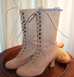 Ivory Boots, Boots Victorian, Wedding Victorian, Victorian Boots, Bridal Boots, Ivory Wedding Shoes, Cosplay Boots, Handmade Boot, Suede Leather Boots