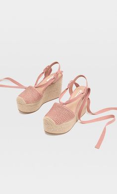 Straw Shoes, Urban Shoes, Heeled Espadrilles, Crochet Sandals, Wedge Espadrilles, Girly Shoes, Shoe Boot Sandals, Crochet Shoes, Fabulous Shoes