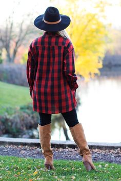 Bold plaid tunic with soft front shirring. Side pockets and curved hem. Pair with jeans or leggings and some tall boots for a true fall/winter look. -Color: Red/Black -Collar/V-neck -Loose fit -Content: 100% Cotton -Imported -Model is 5'5" 36-30-40 and wearing a size Small Buffalo Plaid Outfit Women, Plaid Outfit Women, Couples Outfits Classy, Buffalo Plaid Outfit, Halloween Costumes Scarecrow, Plaid Outfit, Red Buffalo Plaid, Plaid Tunic, Matching Couple Outfits