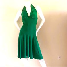 Fabulous Emerald Green Halter Dress With Long Ties. Can Be Worn Countless Ways. -Size M -V-Neck -Long Versatile Ties At Neck -92%Polyester, 8% Spandex Colors May Vary With Lighting And Screen Resolution. Green V-neck Halter Dress For Party, Green Stretch V-neck Dress, Fitted Summer V-neck Party Dress, Beach Stretch V-neck Halter Dress, Fitted V-neck A-line Beach Dress, Fitted V-neck Halter Dress, Elegant Stretch Halter Dress With V-neck, Fitted V-neck Summer Party Dress, Fitted Green V-neck Dress For Date Night