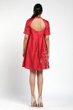 Sangria short dress with floral embroidered motifs and back cut-out detailing.
Components:1
Pattern:Embroidery
Type of Work:Floral
Neckline:Round
Sleeve Length:Half
Fabric:80% cotton 20% silk
Color:Red
Other Details:
Side pockets
Closure: Back zipper
Occasion:Party - Aza Fashions Floral Embroidered Knee-length Cocktail Dress, Cocktail Knee-length Floral Embroidered Dress, Cocktail Floral Embroidered Knee-length Dress, Festive A-line Dress With Floral Embroidery, Elegant Festive Dresses With Embroidered Hem, Red Embroidered Dress With Resham Embroidery, Festive Embroidered A-line Dress, Embroidered Knee-length Mini Dress, Red Floral Embroidered A-line Dress