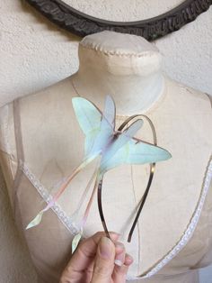 A special handmade hairband or headband with a large Chinese Luna Moth (Actias Dubernardi). 1 piece. I choose butterfly images from real pictures and vintage illustrations. Then I print them on high quality cotton and silk organza, hand-cut one by one and I seal edges to prevent fabric fraying. I love to create these accessories! These fabric moths are delicate. You can wear them on your hair every day but don't stretch, don't wash (also if they are waterproof) and don't spray perfume or hair sp Chinese Luna Moth, Tiara Butterfly, Fabric Moth, Butterfly Tiara, Crown Butterfly, Butterfly Headband, Butterfly Hair Accessories, Wedding Hair Jewelry