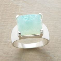 Antique 925 Sterling Silver Chiseled Chalcedony Retro Ring Details: - Condition: New - Metal: Silver (Stamped "925") - Stone: Created - Stone Color: Green Chalcedony - Style: Retro, Antique - Included: 1 X Ring Check Out My Other Listings! Other Items I Carry: Vintage Rings Retro Rings Men's Rings Sterling Silver Rings Engagement Bridal Wedding Rings Punk Biker Rings Ethnic Rings Floral Rings Pearl Rings Art Deco Rings Gothic Rings Couples Rings Ring Sets Heart Rings Funny Rings Silver Necklaces Girlfriend Ring, Chalcedony Ring, Retro Ring, Green Chalcedony, Design Square, Styl Retro, Men's Jewelry Rings, Sterling Silver Bands, Green Stone