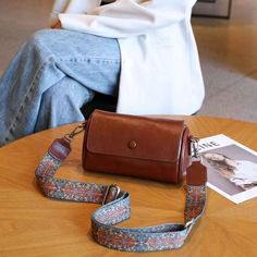 Crossbody Bag Round woyaza Formal Bags, Small Hand Bags, Shoulder Sling Bag, Formal Bag, Bike Bags, Denim Bags, Mini Crossbody Purse, Shoulder Sling, Professional Bag