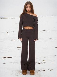 Oliviamark - Supremely Soft Knit Trousers in Tall and Chocolate Knitted Leggings, Knit Trousers, Warm Chocolate, Black Maxi Skirt, Pants Brown, Brown Outfit, Knit Leggings, Chocolate Color, Decadent Chocolate