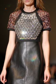 Gucci Fall 2014 RTW - Review - Vogue Embroidery Fashion, Leather Fashion