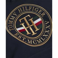 Tommy Hilfiger Logo Wallpaper, Tommy Hilfiger Fashion, Cool Shirt Designs, Tommy Hilfiger Hoodie, Brand Names And Logos, Logo Wallpaper, Armani Exchange Men, Tommy Hilfiger Outfit