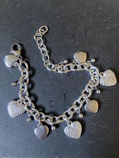 Lovely chunky stainless steel bracelet with hearts charm #jewellery Tarnish resistant will be w you forever  * every material used is stainless steel 7 inch + extension chain Chunky Jewelry Silver, Charm Bracelet Aesthetic, Chunky Silver Jewellery, Xoxo Jewelry, Chunky Charm Bracelet, Chunky Jewellery, Pirate King, Walnut Creek, Silver Jewelry Design