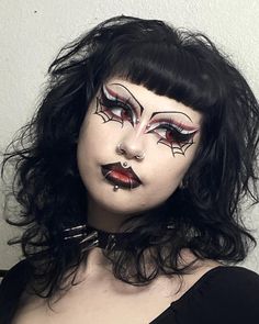 trad goth makeup Goth Eyebrows, Maquillage Goth, Spider Makeup, Punk Makeup, Alt Makeup