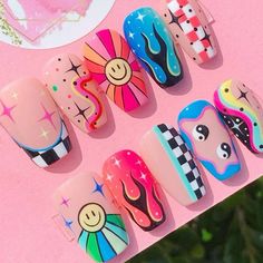 Fun Nail Art Creative, Different Hand Nail Designs, Hipster Nail Art, Graphic Nail Art, Fun Nail Designs, Theme Nails, Match Nails, Rave Nails, Nail Stickers Designs